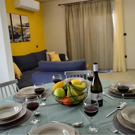 Kelly's Urban Apartmán Rhodes City